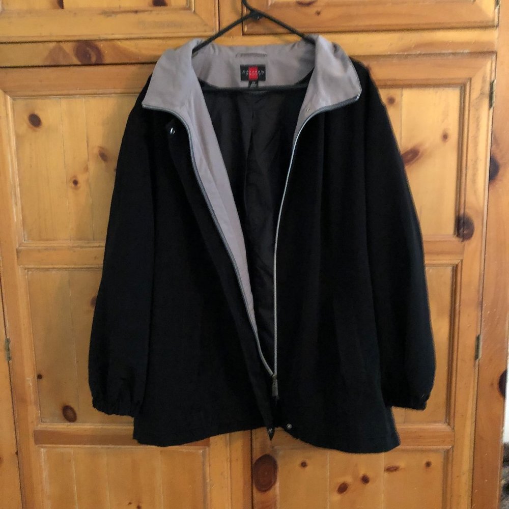 sz 2X EUC Gallery Woman rain coat with hood jacket